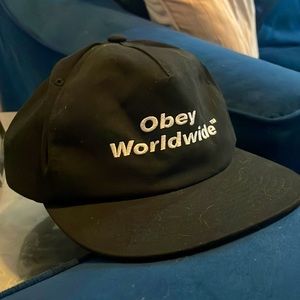 Obey snapback black hat